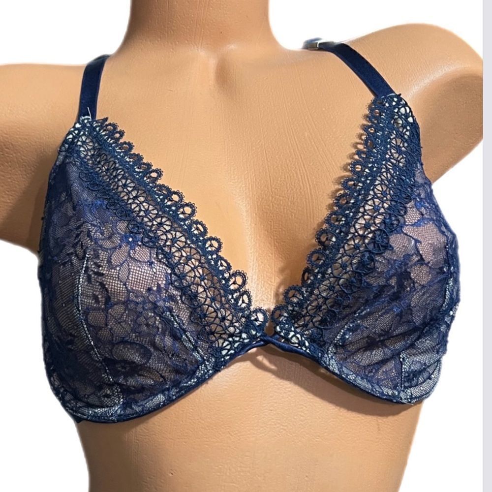 Victoria’s Secret very sexy unlined plunge racerback lace bra blue 32DDD
